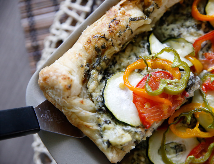 Spinach & Artichoke Veggie Pizza